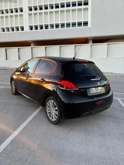 Peugeot 208 Puretech
