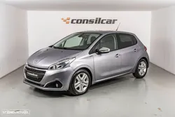 Peugeot 208 1.2 PureTech Signature