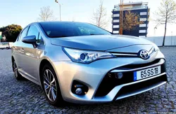 Toyota Avensis 2.0 D-4D EXCLUSIVE
