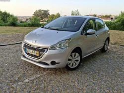 Peugeot 208 1.4 Hdi