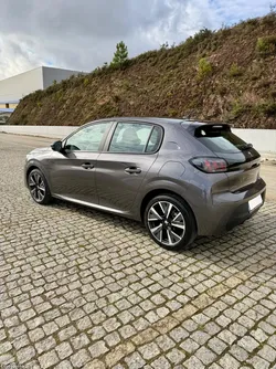 Peugeot 208 Allure