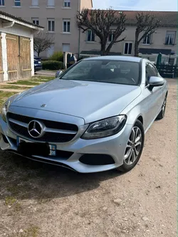 Mercedes couper 200