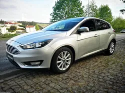Ford Focus 1.0 SCTI 125cv TITANIUM c/ GPS - Utilitário Nacional c/ Garantia - "IMBATIVEL"