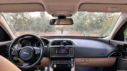 Jaguar XE 2.0 163 Cv Prestigie