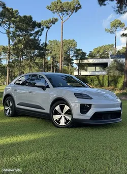 Porsche Macan Standard