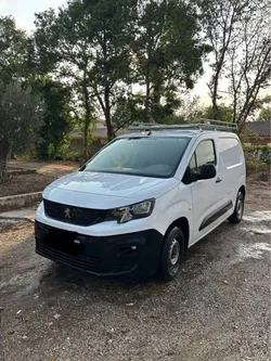 Peugeot Partner 1.5 BlueHDi 75 – 2020 – 105 000 km – Très bon état