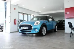 MINI 5 Portas Cooper D Auto