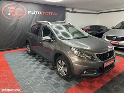 Peugeot 2008 1.2 PureTech Style