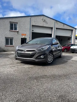 Hyundai i 30 1.4 i 16 v 100 cv coupe