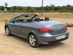 Peugeot 307 cc 2.0l essence , clim ,régulateur