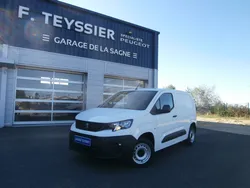 13 990 HT – 20 000 KMS d'origine – CAMERA – Habillage bois – Radars AR et AV – ETAT NEUF