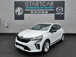 Renault Clio 1.5 dCi 100ch Evolution - 25