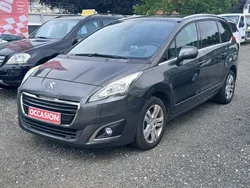 Peugeot 5008 Allure 1.6 BlueHDi 7 Places