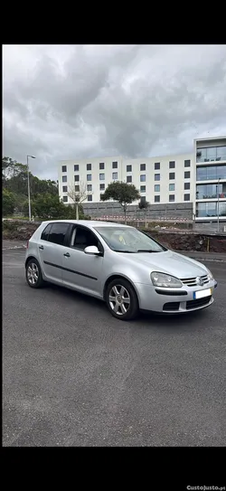 VW Golf 2.0 TDI 140cv