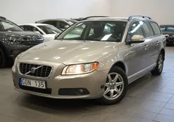 Volvo V70 2.0F 145CH Momentum FLEXIFUEL - Historique Complet - BVM - Bluetooth - Régulateur - 210000KM