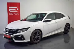 Honda Civic 1.0 i-VTEC Elegance CVT