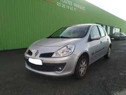 Renault Clio III 1.5 DCI 4CV 68CH Dynamique Révisé et Garanti