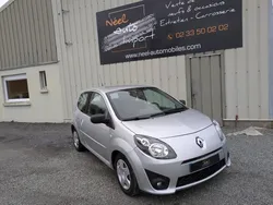 Renault twingo ii 1.2i 75ch 3p