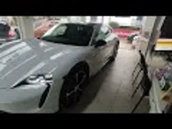 Porsche Taycan Cross Turismo 4