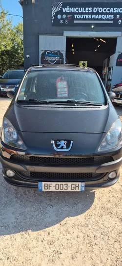 Peugeot 1007