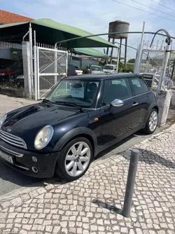 MINI Cooper 1.6 r50 bom estado
