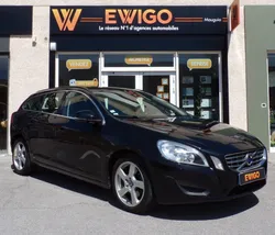 VOLVO V60 1.6 D2 115 CH MOMENTUM START-STOp