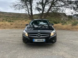Mercedes-Benz Classe A 180 CDI Blueeffiency Intuition 7-G DTC A Moteur Mercedes