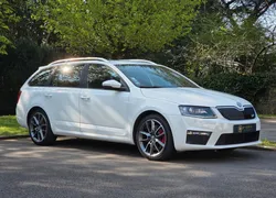 SKODA OCTAVIA RS – 2.0 TSI 220ch BVM6