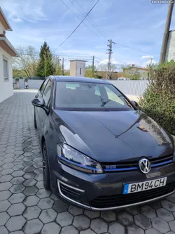VW Golf GTE