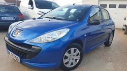 Peugeot 206 + 1.4 hdi 70 ch urban move
