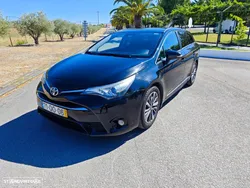 Toyota Avensis Touring Sports 2.0 D-4D Luxury+GPS