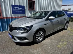 Renault Megane IV 1.2 TCE 100 ENERGY ZEN (Attelage)