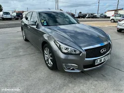 Infiniti Q70 2.2d