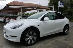 Tesla Model Y PREMIUM/299Cv.-AUTONOMIA 408KMs/9.100KMs/IVA-NACIONAL/NOVO!