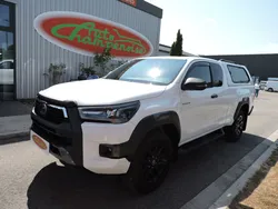 TOYOTA HILUX X-TRA Cabine 4WD 2.8L 204ch INVINCIBLE BVA / TVA RECUPERABLE