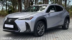 Lexus UX 250h Sport