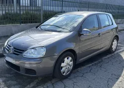 Volkswagen Golf 1.6 Sportline