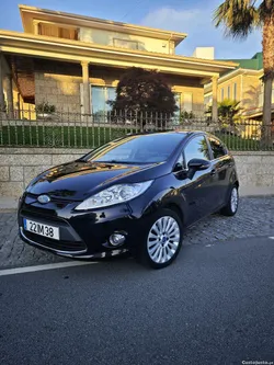 Ford Fiesta 1.25 Titanium NACIONAL