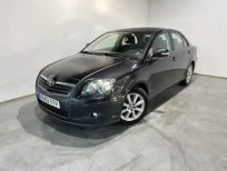 Toyota Avensis 2.0D-4D Sol
