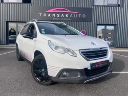 PEUGEOT 2008 1.6* Urban Cross* 100ch SS BVM5