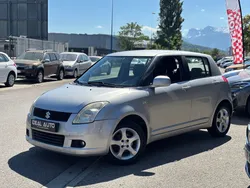 Suzuki Swift 4x4 1.3 VVT 92ch GLX 5P