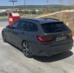 BMW 330 330iA xDrive Touring
