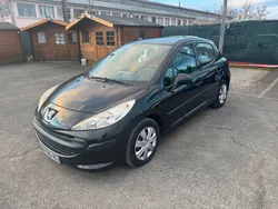 Peugeot 207 1,4L ess 75 cv trend 07/2007 clim