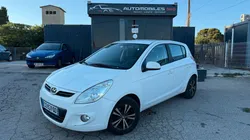 HYUNDAI i20 1.4 CRDi 75 cv / MOTEUR A CHAINE