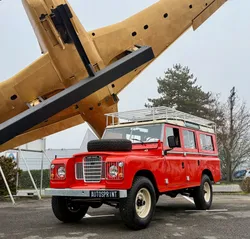 Land rover 109 sw 2.3 essence 9 places