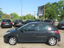 PEUGEOT 206+ 1.1i 60CH URBAN 135000 KM BEL ETAT
