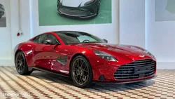 Aston Martin Vanquish V12