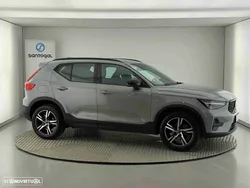 Volvo XC 40 1.5 T2 Plus Dark Auto