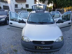 Opel Corsa 1.5 TD Isuzu DN Automoveis