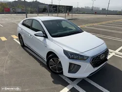 Hyundai Ioniq 1.6 GDI PHEV Tech